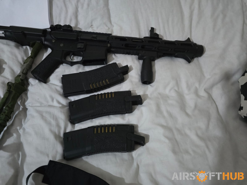 Ares Honey Badger Bundle - Used airsoft equipment