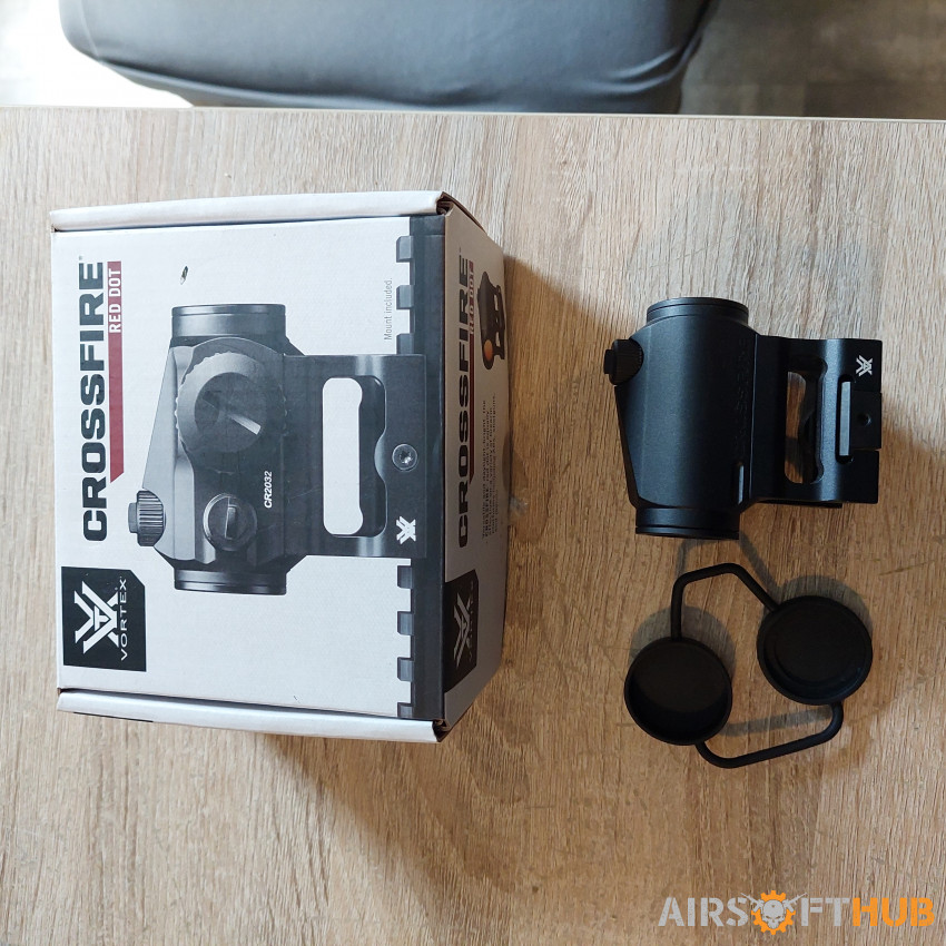 Vortex Crossfire 2 MOA Red Dot - Used airsoft equipment