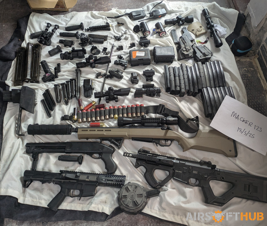 27 rifs, plus accessories - Used airsoft equipment