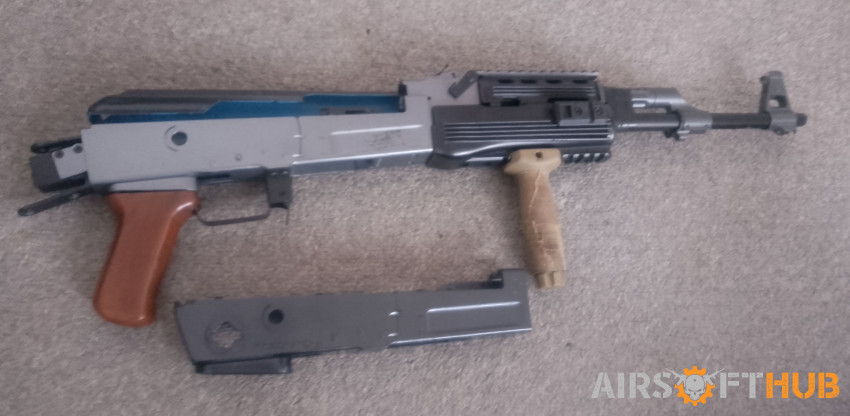 AK47 no gearbox and buttstocks - Used airsoft equipment