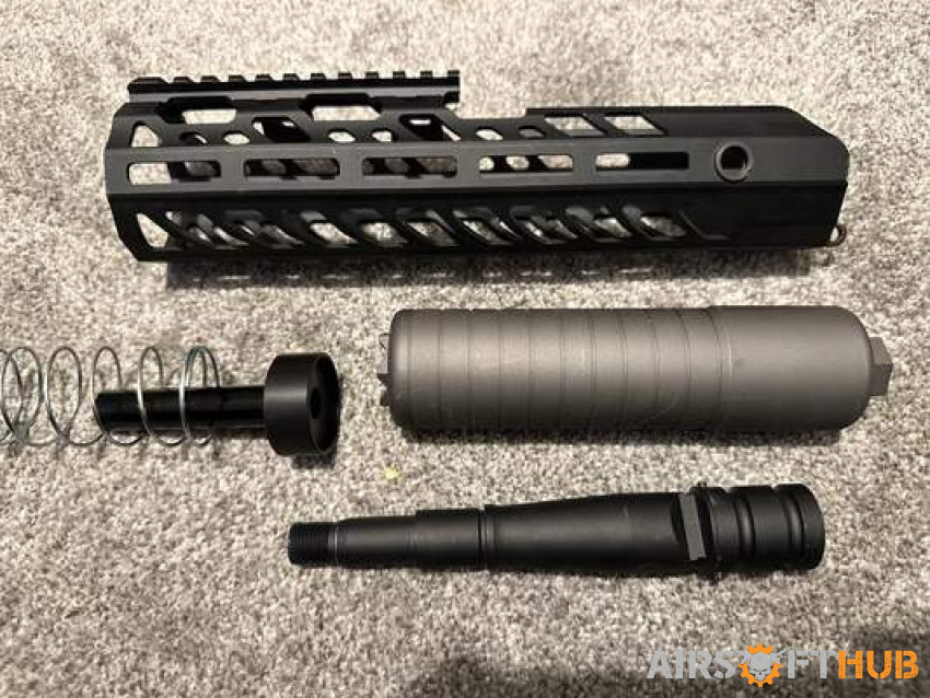 Airsoft artisan Mcx hand guard - Used airsoft equipment