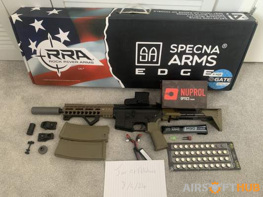 Specna Arms SA-E17 + more - Used airsoft equipment