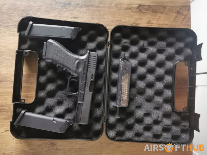Umarex (GHK) Premium Glock 17 - Used airsoft equipment