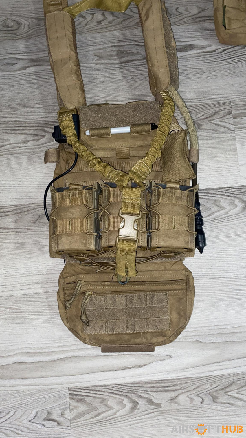 Warrior assault system + belt - Used airsoft equipment