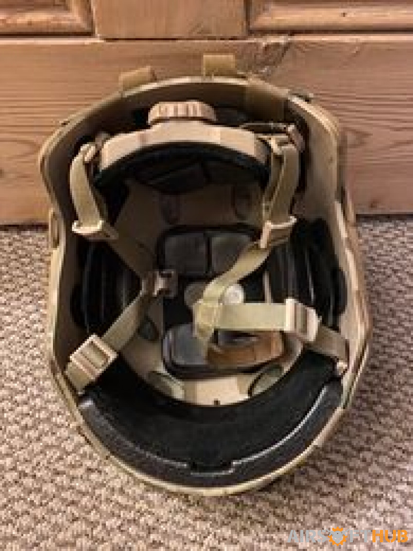 Protective eye wear, gloves - Used airsoft equipment