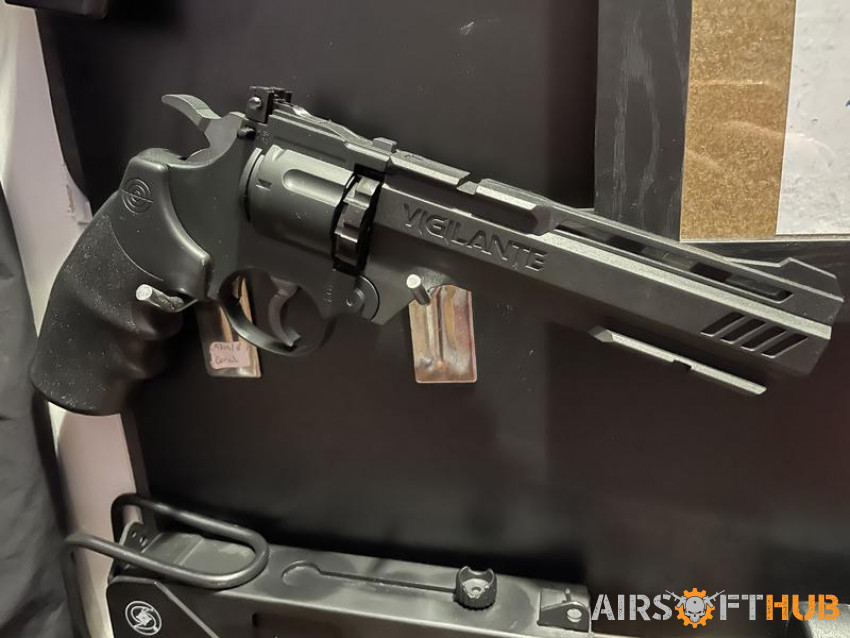 Crosman revolver vigilante - Used airsoft equipment
