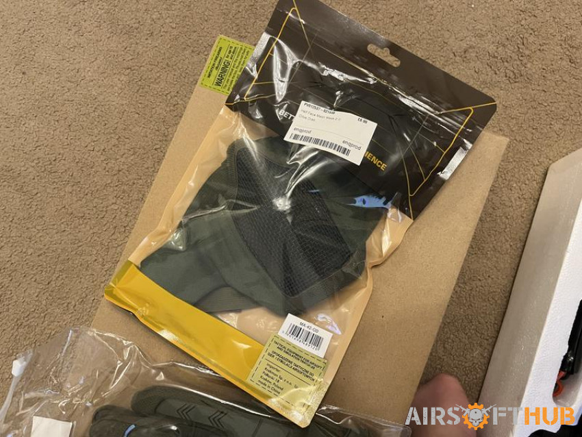 Beginner Airsoft AEG bundle - Used airsoft equipment