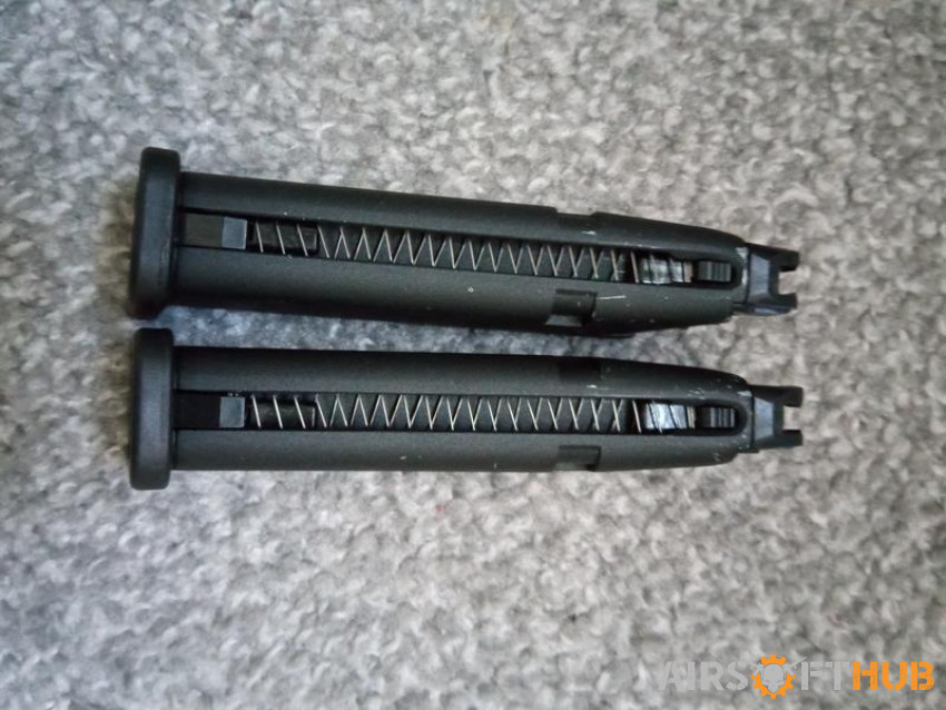 Cybergun 23 rounds gas mags - Used airsoft equipment