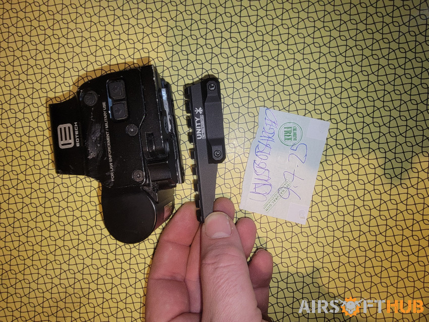 Helmet, holo, mag, barrel, kar - Used airsoft equipment