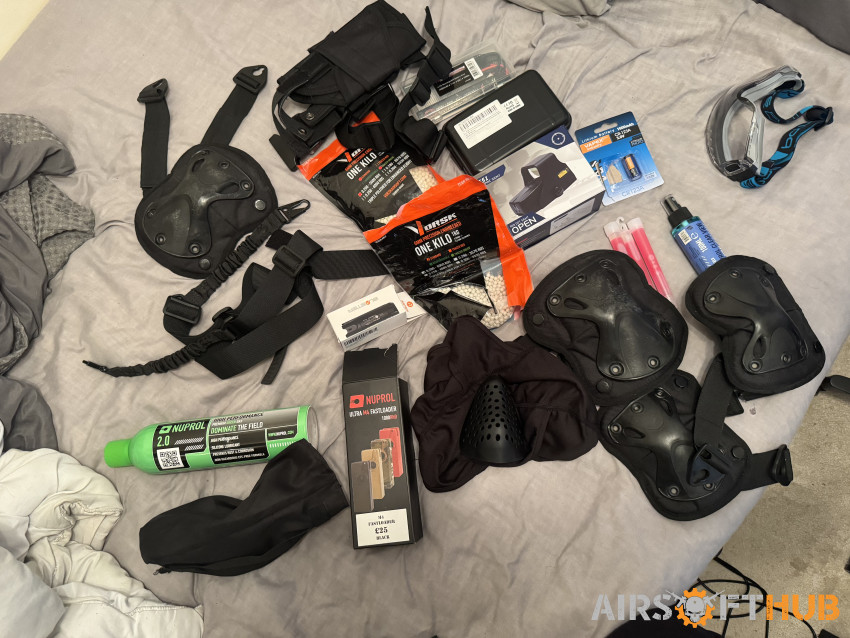 Huge Bundle - Used airsoft equipment
