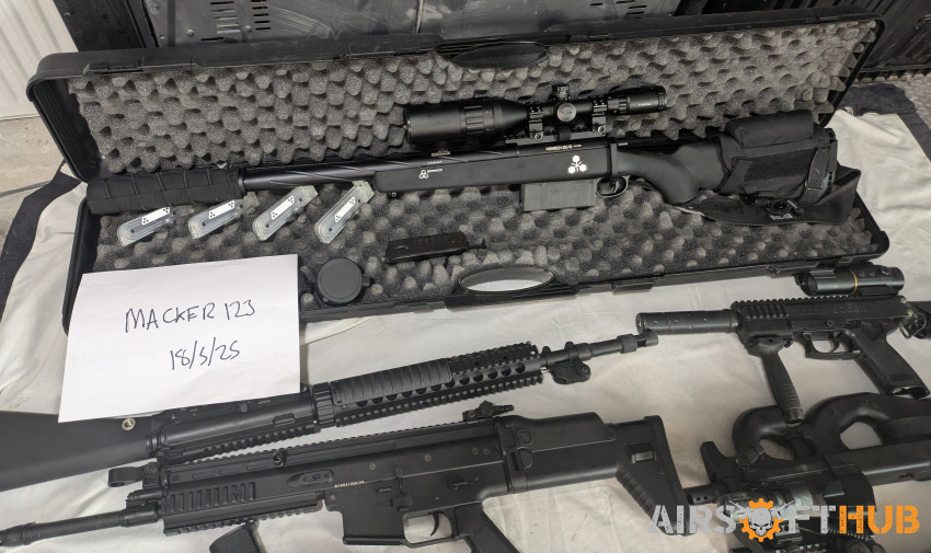 27 rifs, plus accessories - Used airsoft equipment