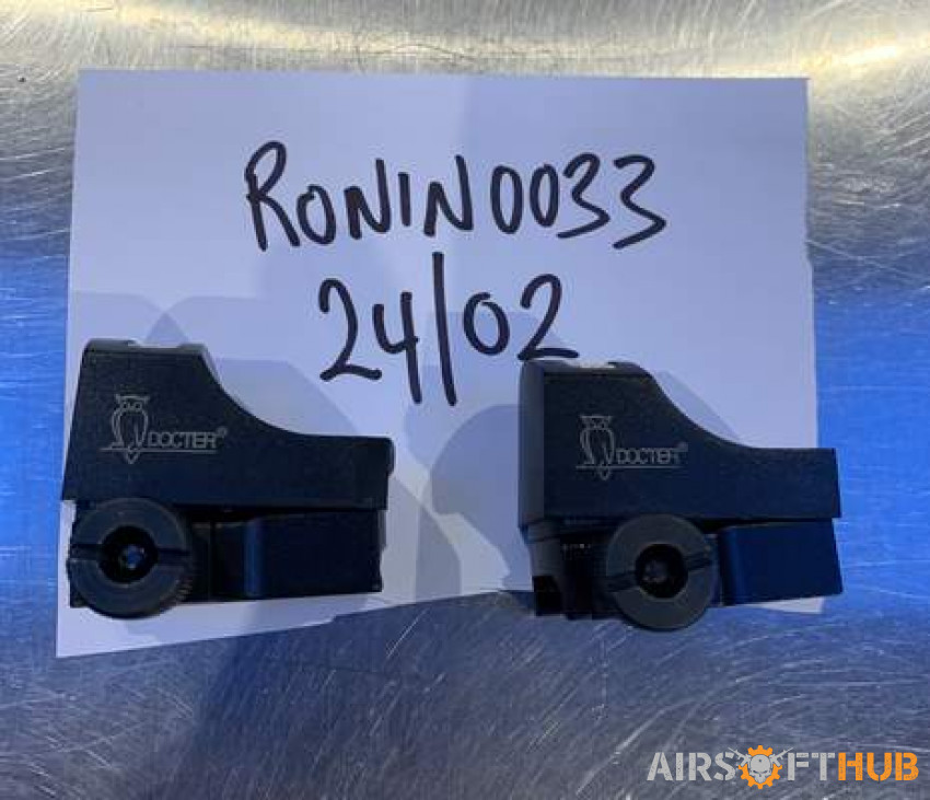 Docter Red Dot Sights x2 - Used airsoft equipment