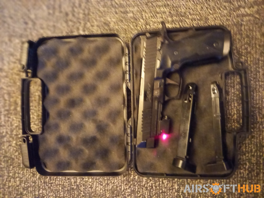 sig sauer p226 xfive 20 shot - Used airsoft equipment