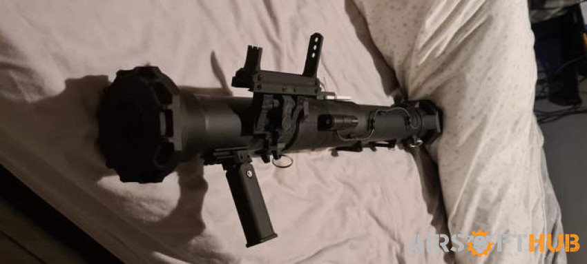 Anti tank launcher - Used airsoft equipment