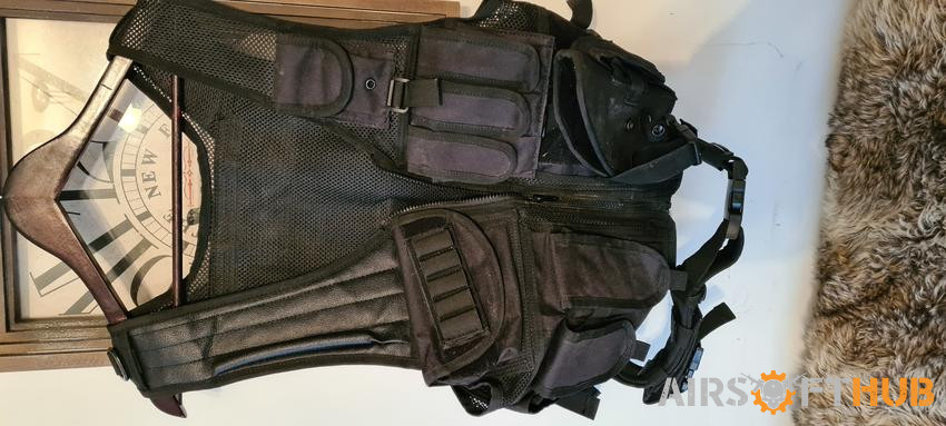 Barbarians tac vest - Used airsoft equipment