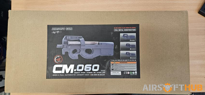 CYMA P90 + 2 x Mags - Used airsoft equipment