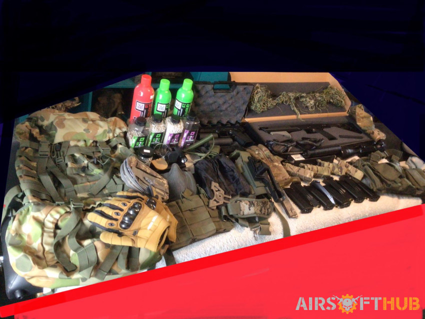 Airsoft bundle. - Used airsoft equipment