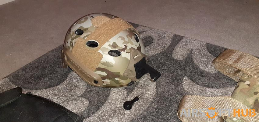 Vest and Helmet bundle - Used airsoft equipment