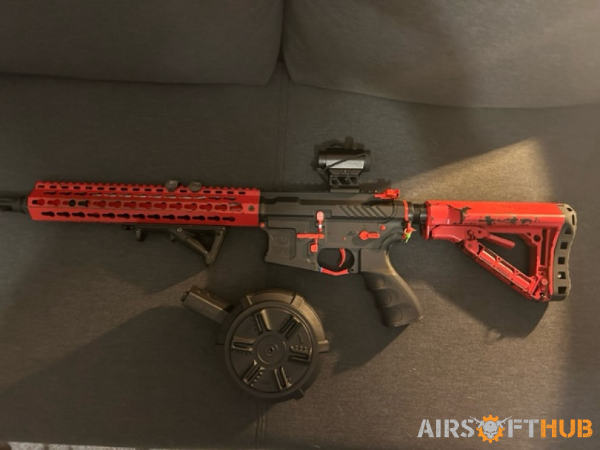 Airsoftl kit and two rifles - Used airsoft equipment