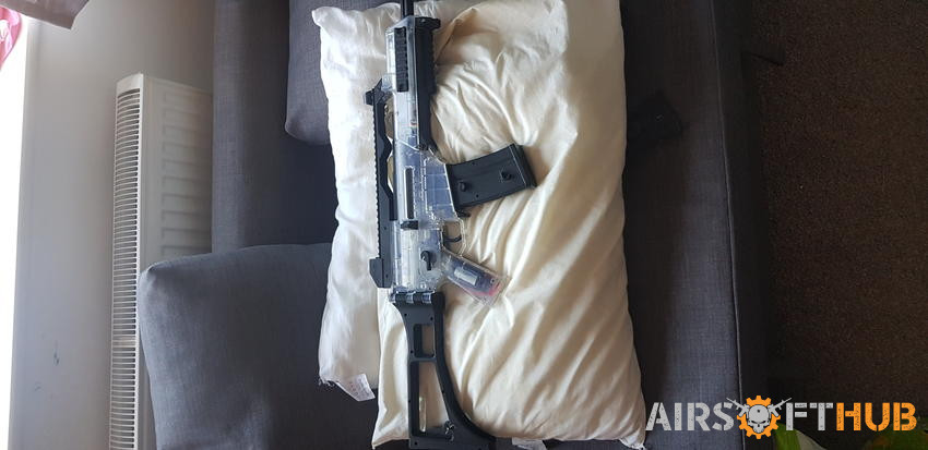 TWO TONE REPLICA G36C RIFLE - Used airsoft equipment