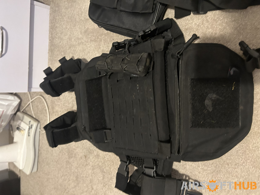 Airsoft gear - Used airsoft equipment