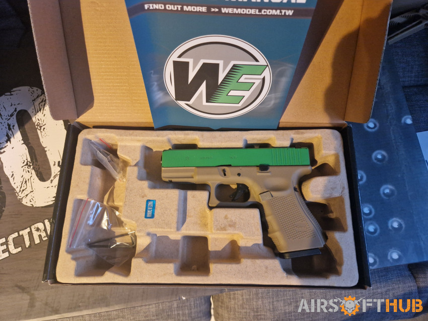 WE glock19 - Used airsoft equipment