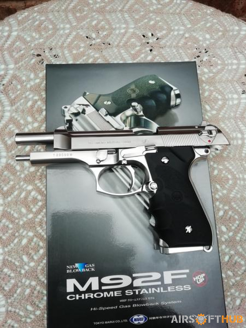 Tokyo Marui M92F in silver. - Used airsoft equipment