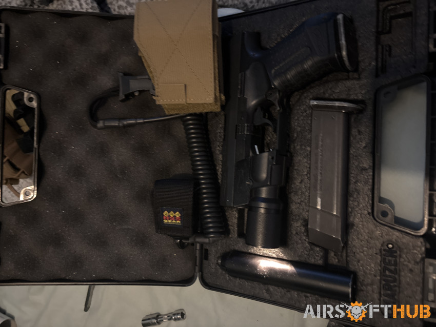 Walther P99 pistol - Used airsoft equipment