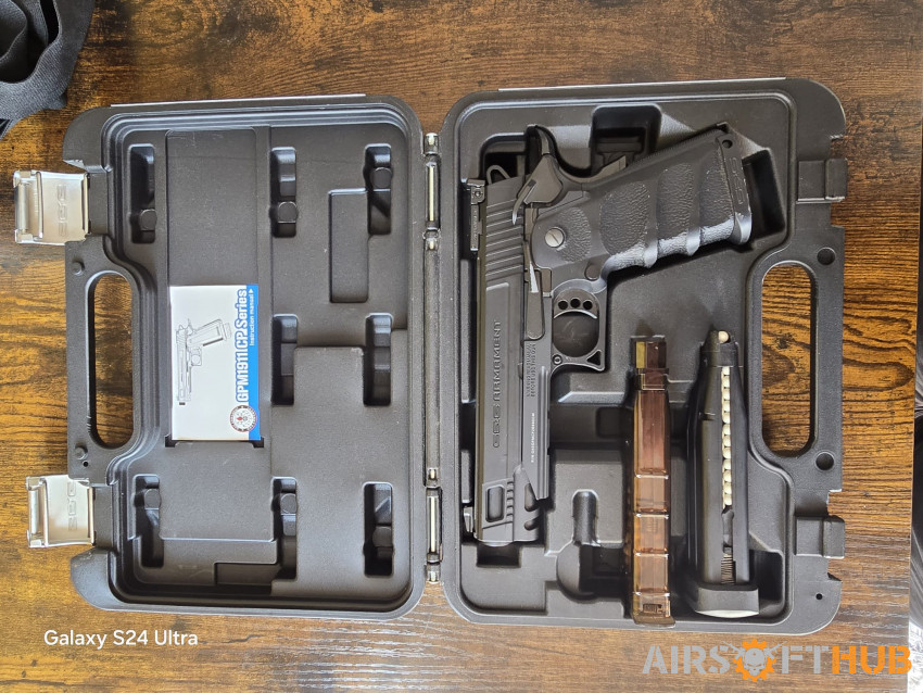 BARGAIN DEAL - Used airsoft equipment