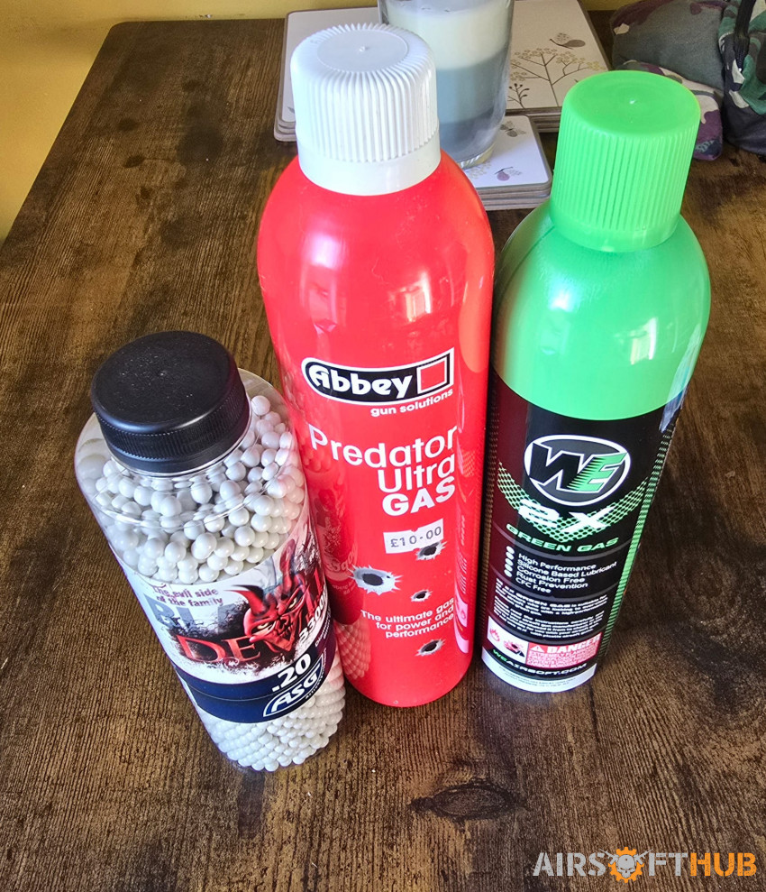 BARGAIN DEAL - Used airsoft equipment