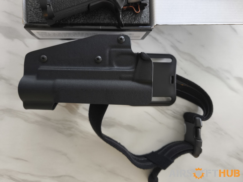 Pitt Viper Pistol Plus Extras - Used airsoft equipment