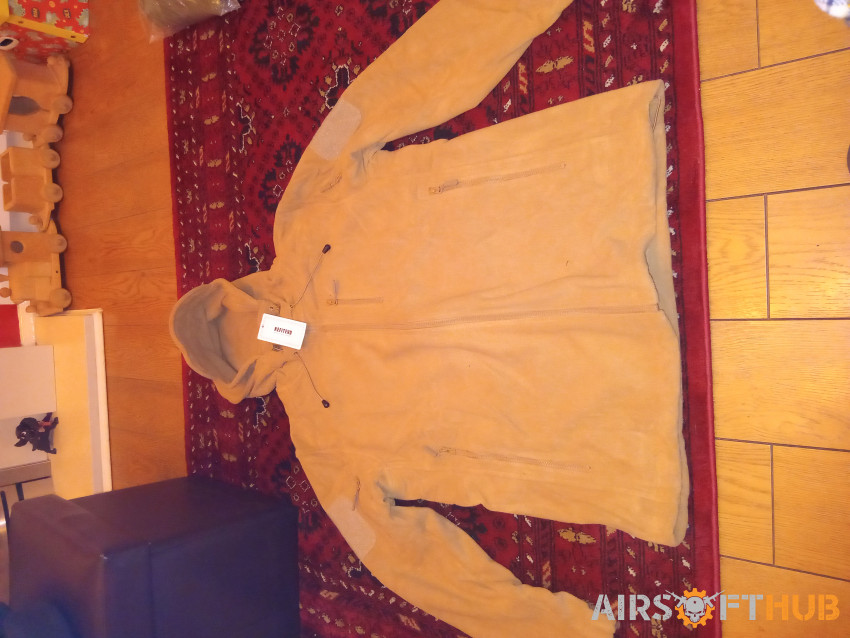 Kefitevd Hooded Fleece Jacket - Used airsoft equipment