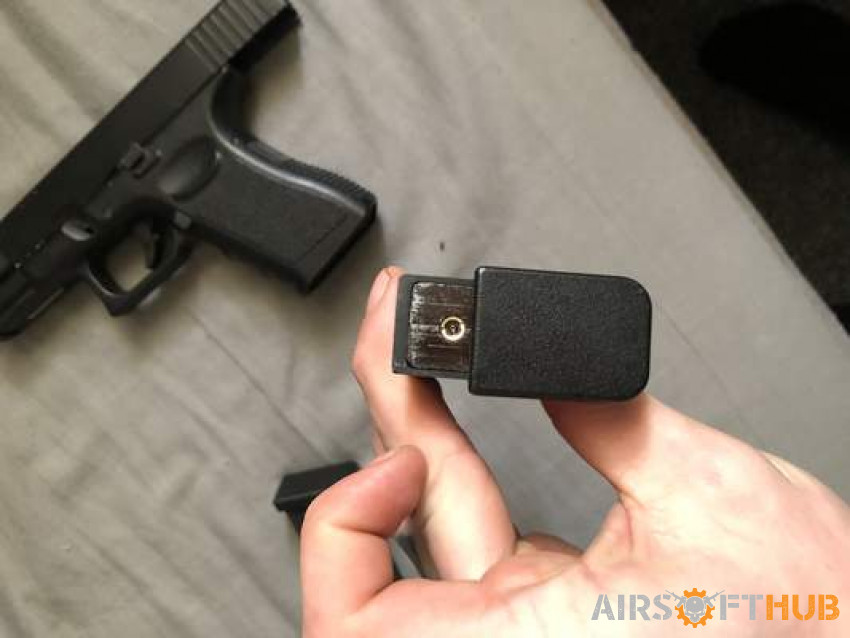 Glock 19 for swaps - Used airsoft equipment