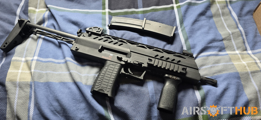 WE SMG-8 - Never fielded - Used airsoft equipment