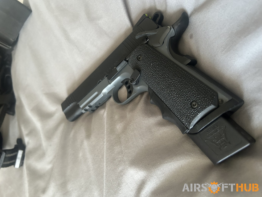 Army Armament R32 1911 - Used airsoft equipment