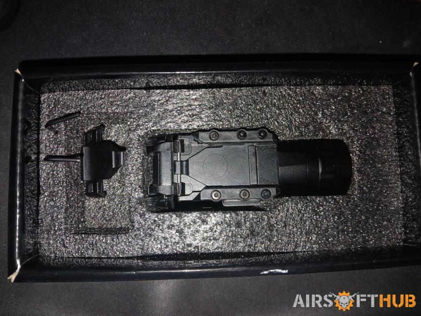 Hi Capa 5.1 and pistol light - Used airsoft equipment