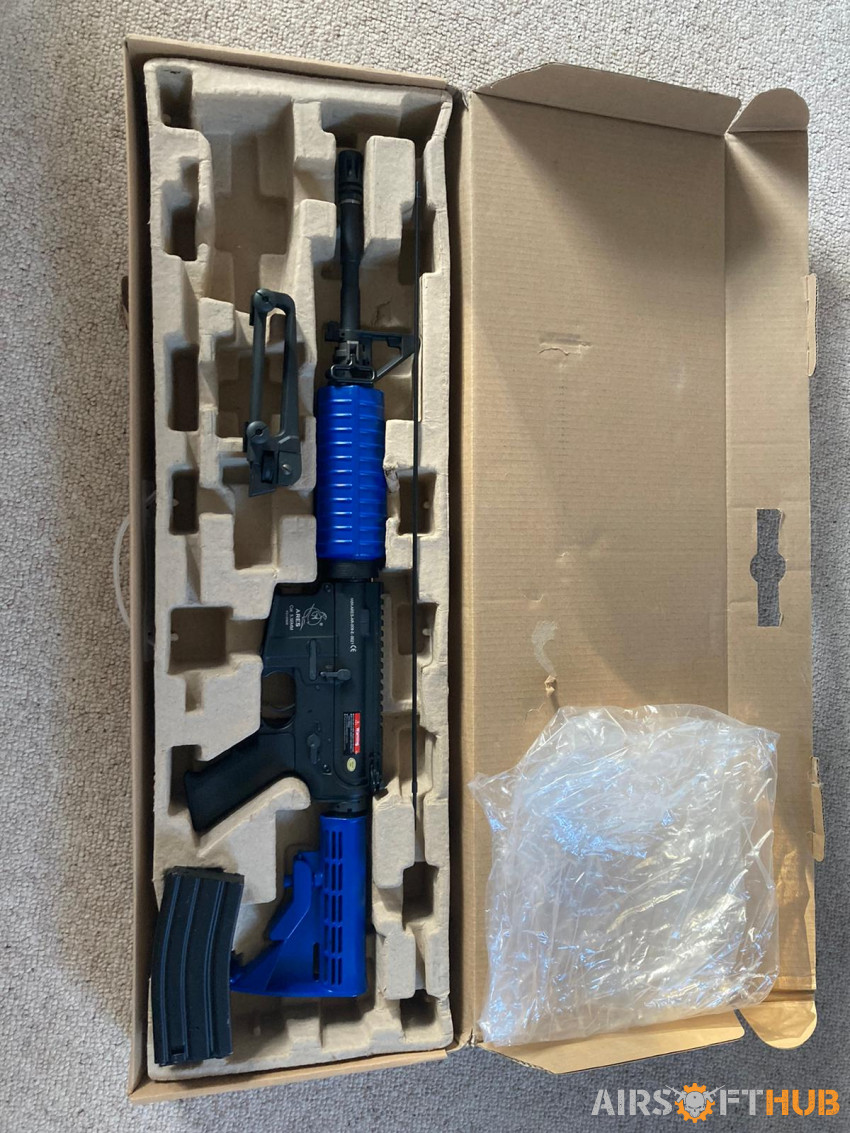 M4 Carbine Airsoft Rifle - Used airsoft equipment
