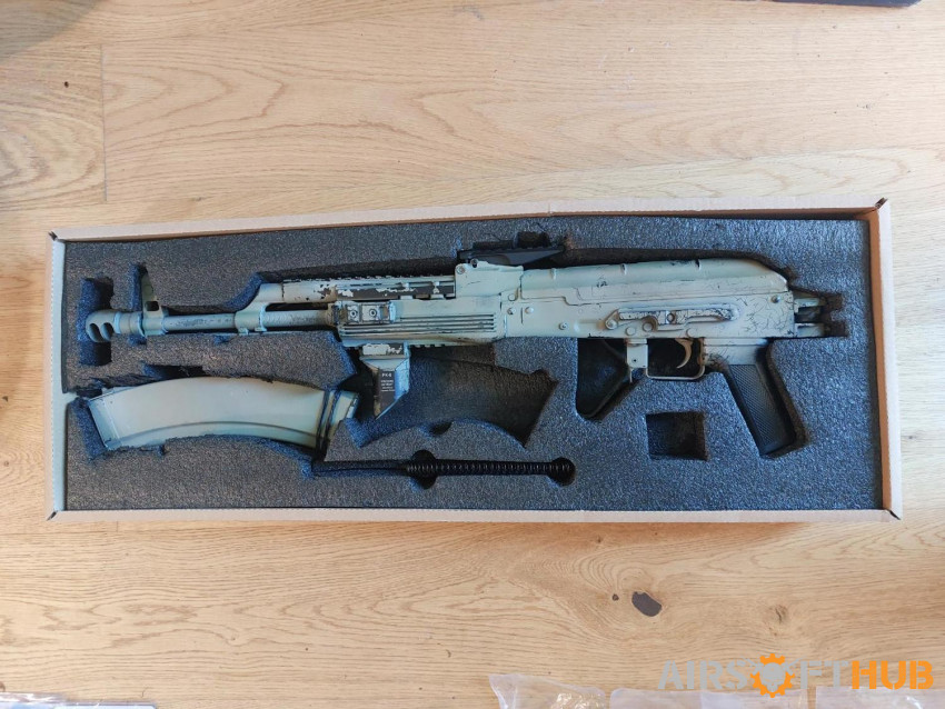 AK BUNDLE - Used airsoft equipment