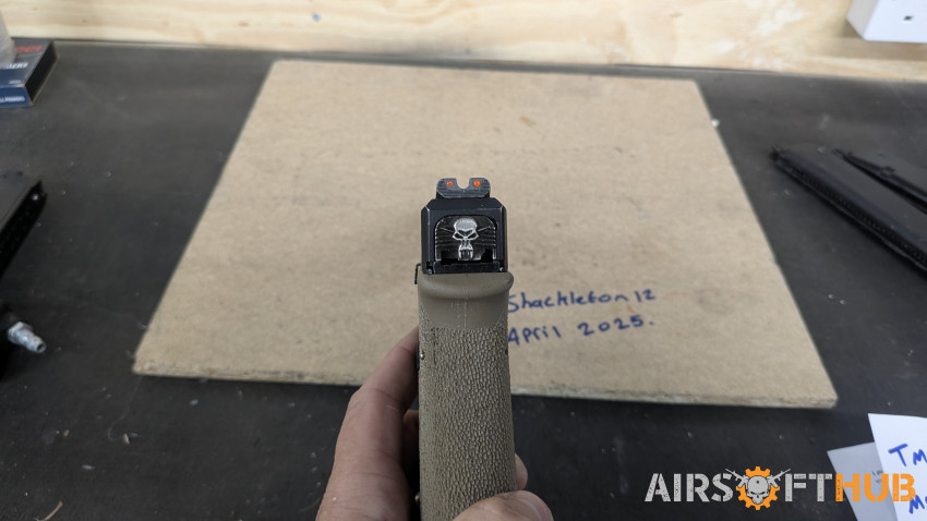 WE Glock 34 with extras - Used airsoft equipment
