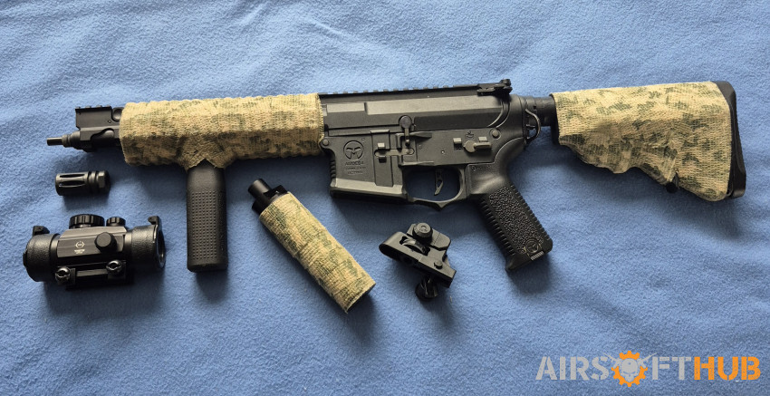 Airsoft bundle - 3x guns + mor - Used airsoft equipment