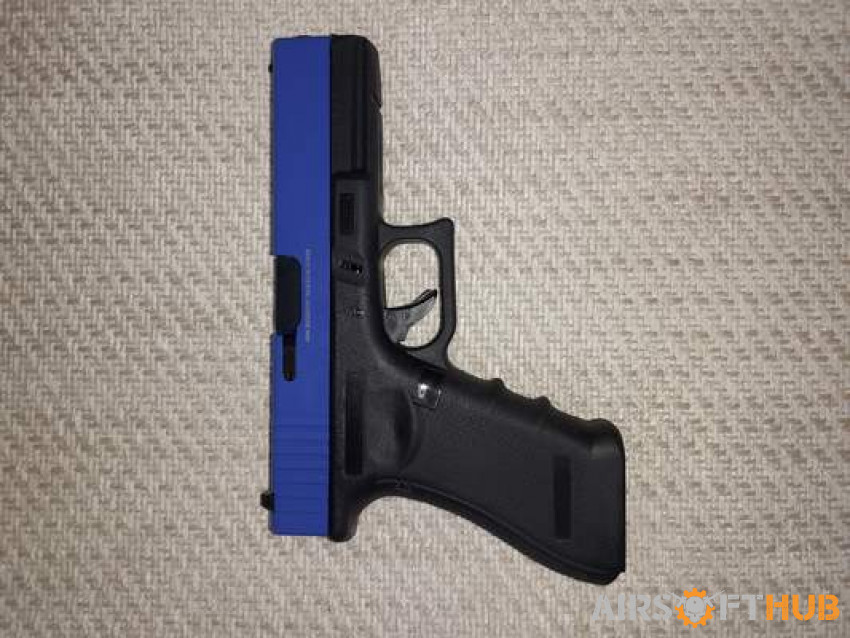 RAVEN/GLOCK AIRSOFT PISTOL. - Used airsoft equipment