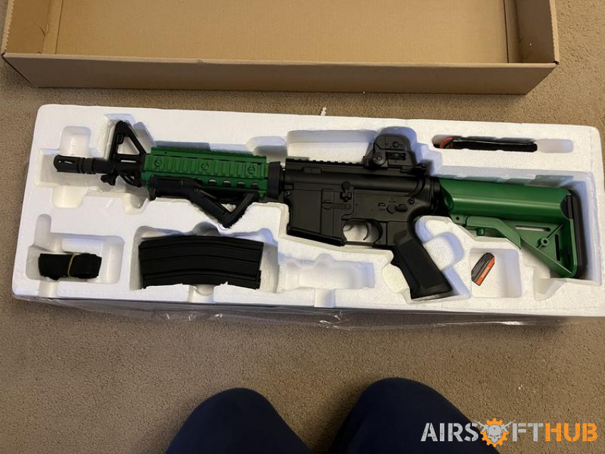 Beginner Airsoft AEG bundle - Used airsoft equipment