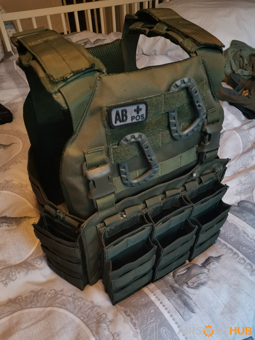 8Field Tactical Rig - Used airsoft equipment