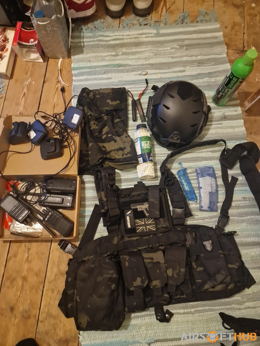 gear bundle - Used airsoft equipment