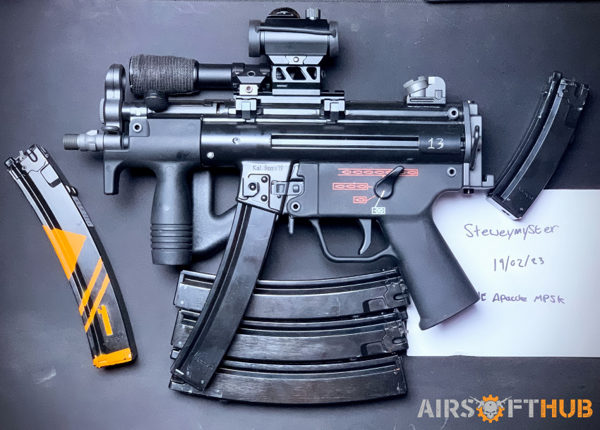 WE Apache MP5K(upgraded) + 6 M - Used airsoft equipment