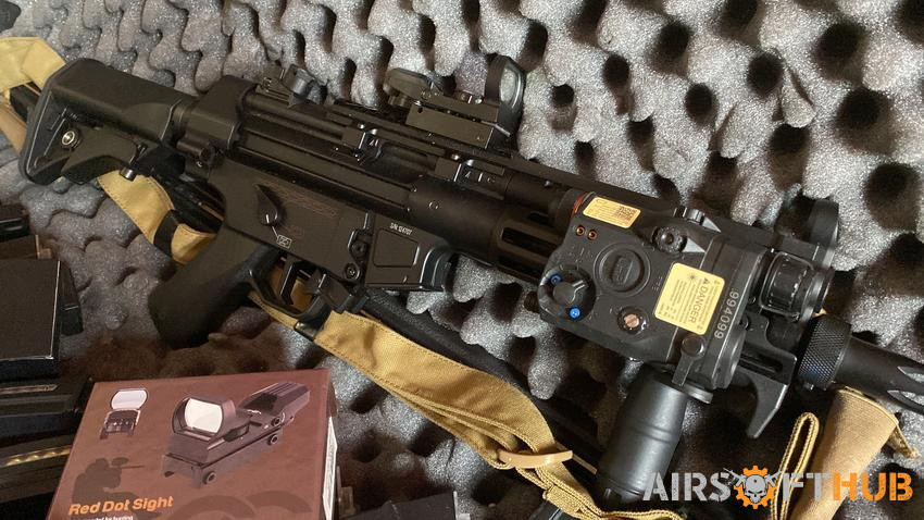 CYMA CM.041H SMG-5 - Used airsoft equipment