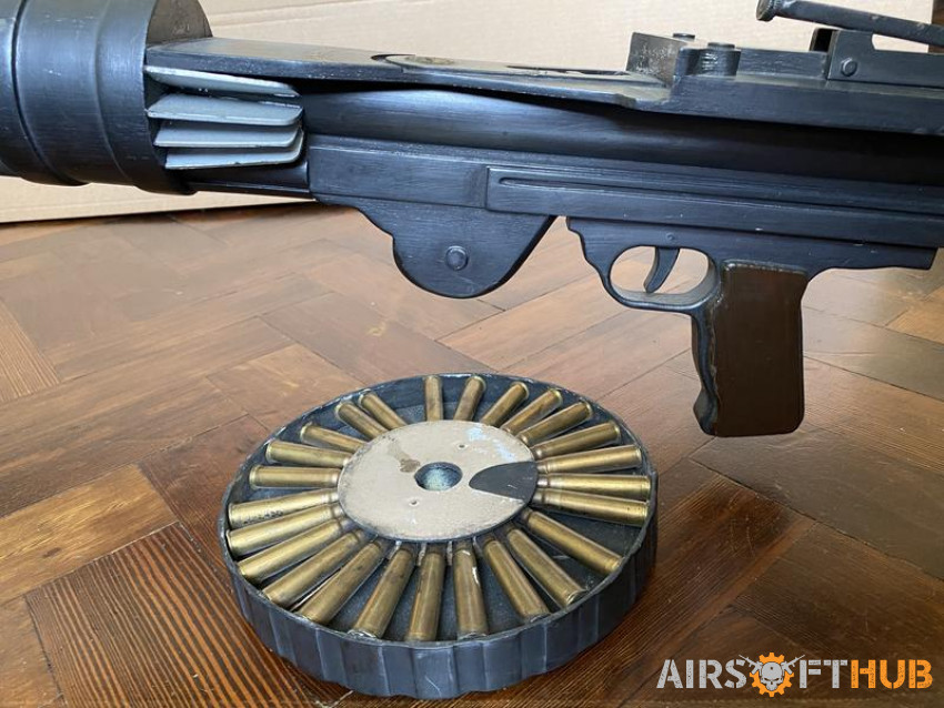 Rare Replica Lewis Gun - Used airsoft equipment