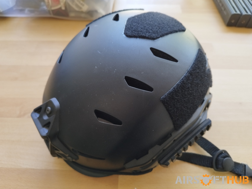 FMA fast helmet with rails - Used airsoft equipment