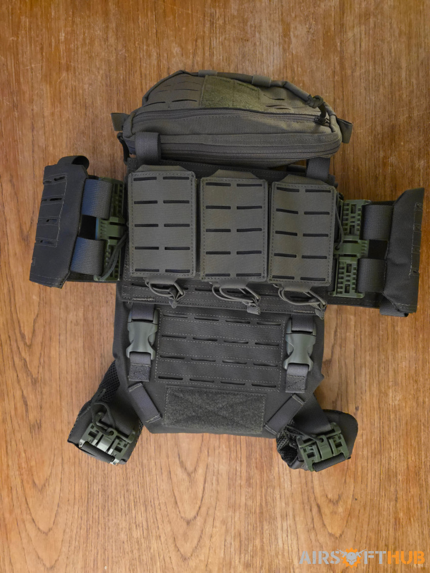 Invader Gear Reaper - Used airsoft equipment