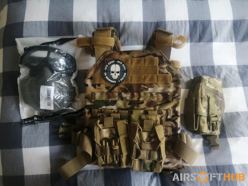 Vest and bits - Used airsoft equipment